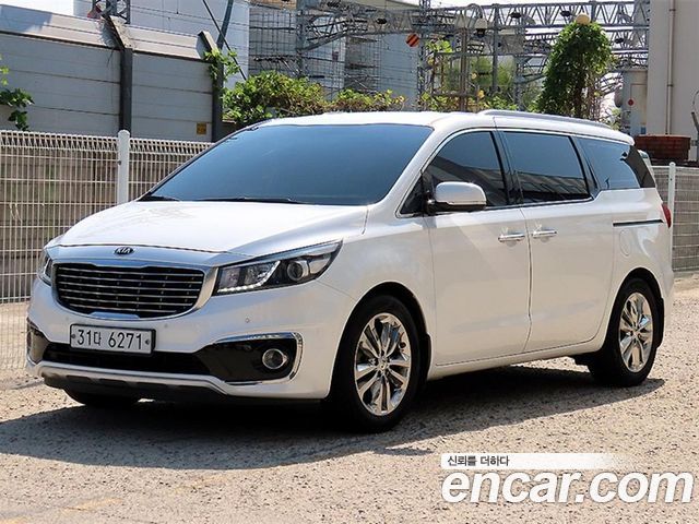 Kia Canival 2018 — photo 2