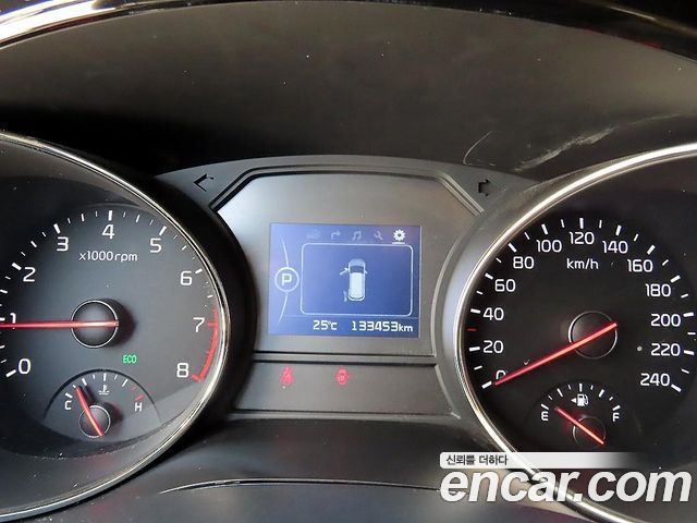 Kia Canival 2018 — photo 9