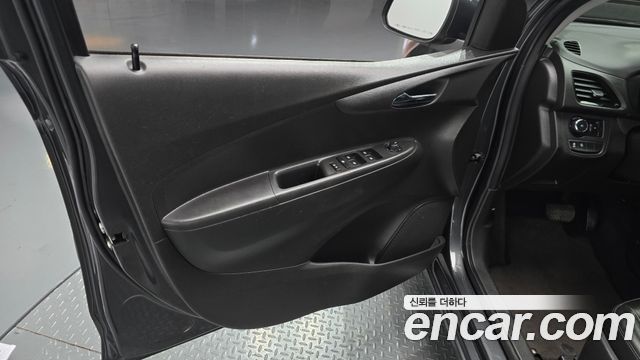 Chevrolet Korea Spark 2017 — photo 14