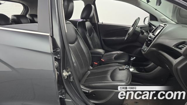 Chevrolet Korea Spark 2017 — photo 16