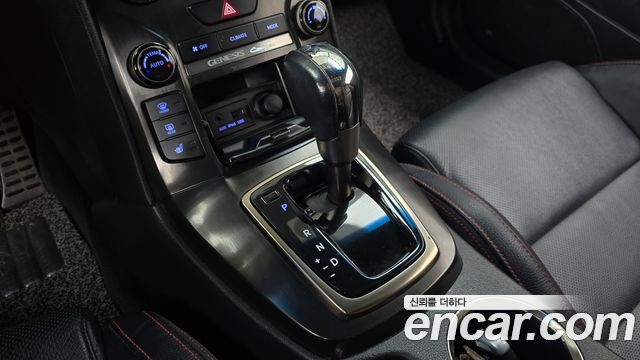 Hyundai Genesis 2012 — photo 12