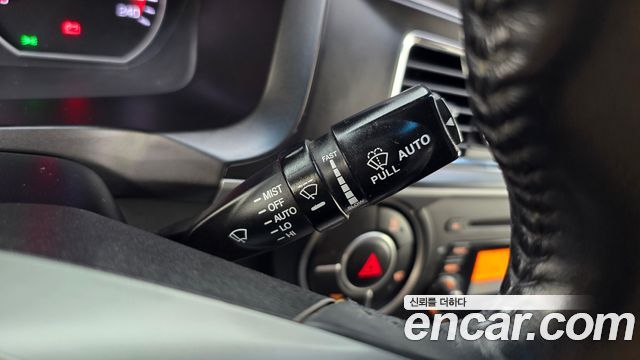 KG Mobility KORANDO 2018 — photo 28