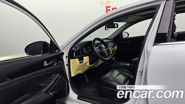 Kia K7 2017 — photo 10