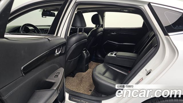 Kia K7 2017 — photo 11