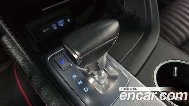 Genesis G70 2018 — photo 12