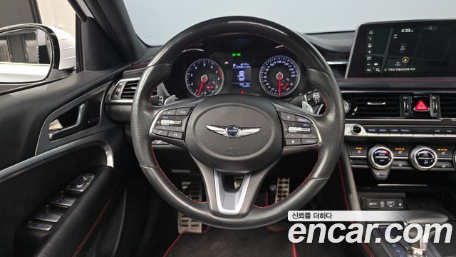 Genesis G70 2018 — photo 19
