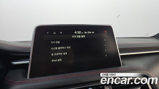Genesis G70 2018 — photo 22