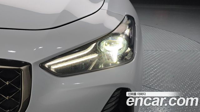 Genesis G70 2018 — photo 8
