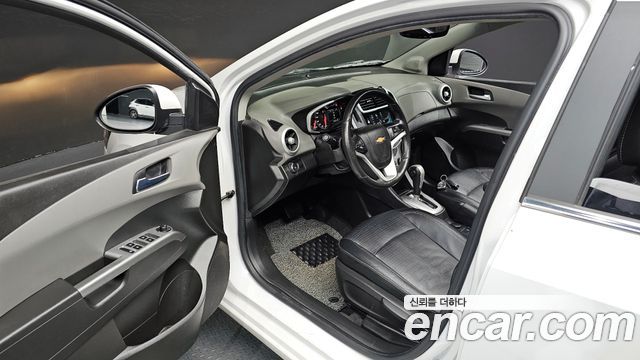 Chevrolet Korea Aveo 2017 — photo 10