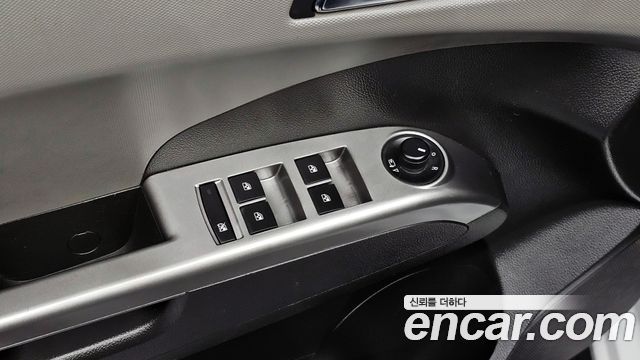 Chevrolet Korea Aveo 2017 — photo 19