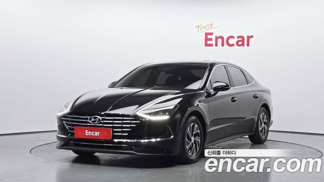 Hyundai Sonata 2022 — photo 1