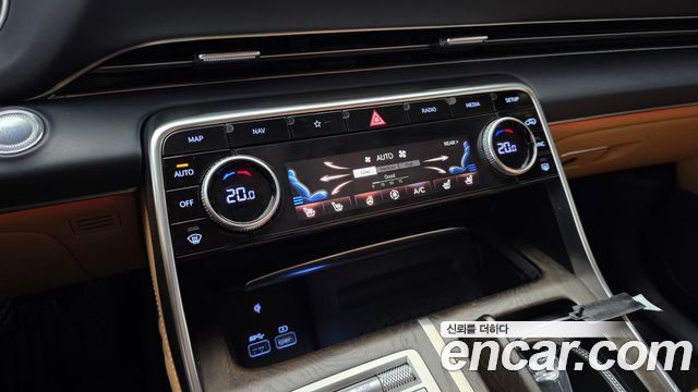 Genesis GV80 2021 — photo 26