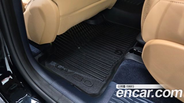 Genesis GV80 2021 — photo 33