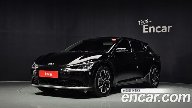 Kia EV6 2023 — photo 1