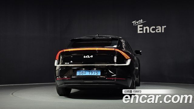 Kia EV6 2023 — photo 4