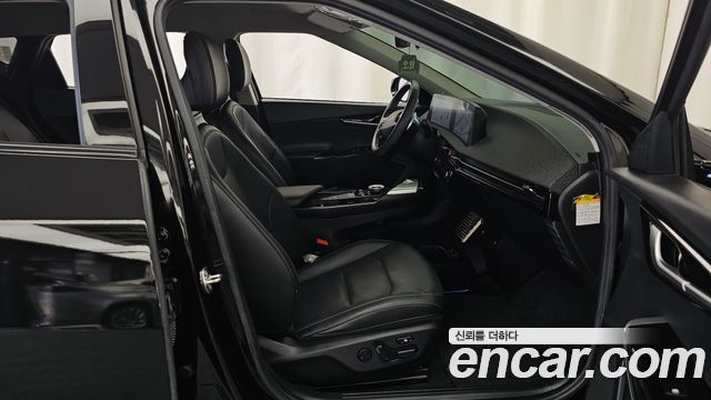 Kia EV6 2023 — photo 17