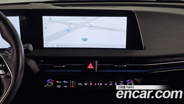 Kia EV6 2023 — photo 20