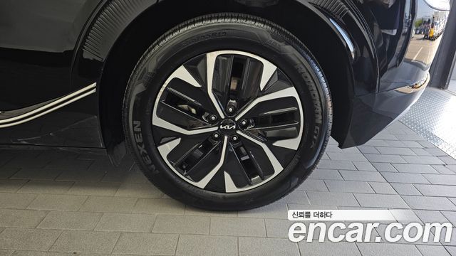 Kia EV6 2023 — photo 7