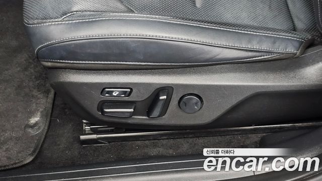 Kia EV6 2023 — photo 32