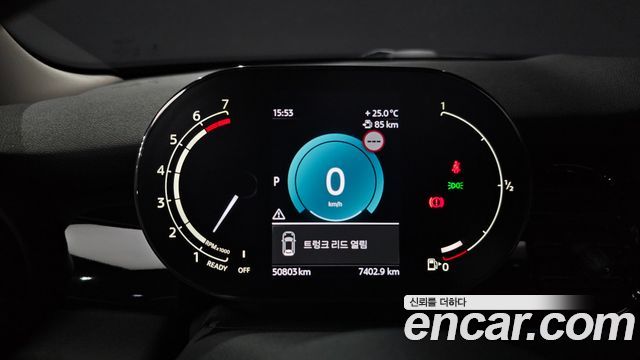 Mini Cooper 2022 — photo 11