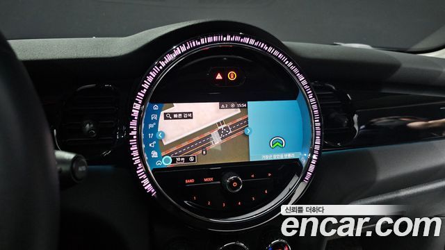 Mini Cooper 2022 — photo 23