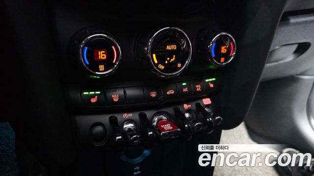 Mini Cooper 2022 — photo 24