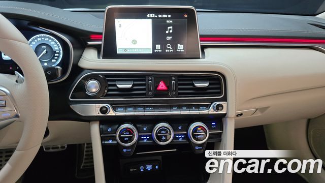 Genesis G70 2019 — photo 20