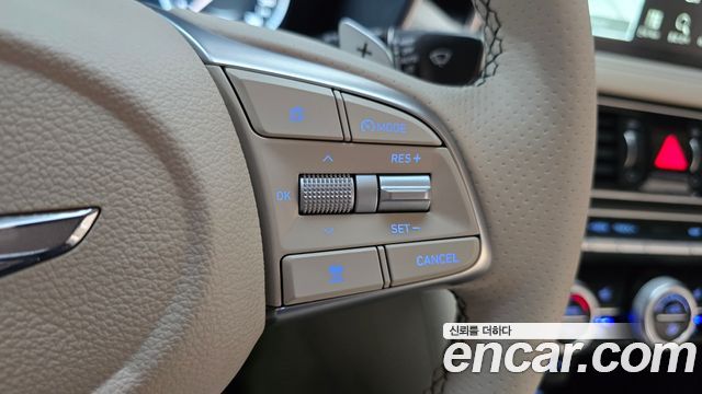 Genesis G70 2019 — photo 23