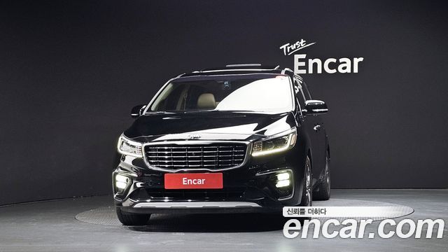 Kia Canival 2019 — photo 3