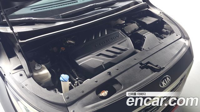 Kia Canival 2019 — photo 6