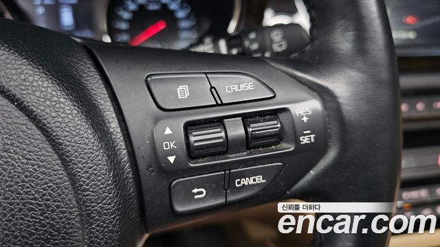 Kia Canival 2019 — photo 13