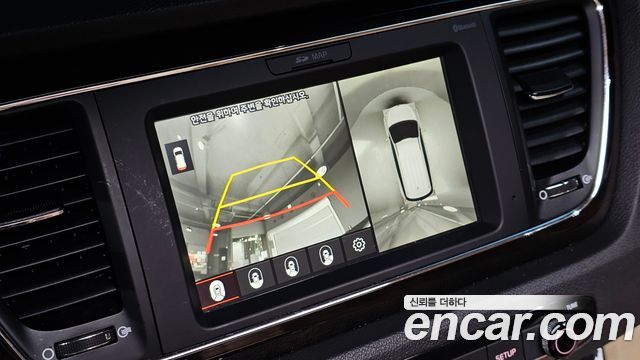 Kia Canival 2019 — photo 15