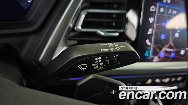 Audi Q4 e-tron 2022 — photo 28