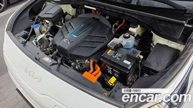 Kia Niro 2022 — photo 6