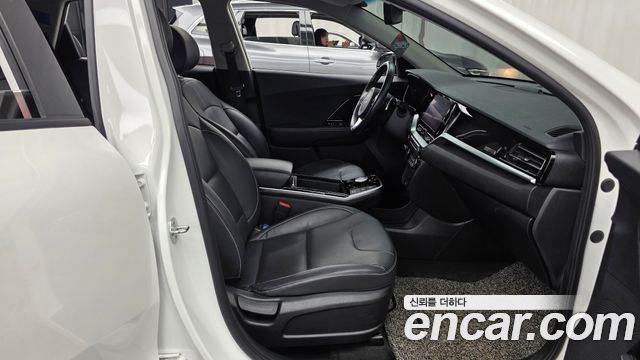 Kia Niro 2022 — photo 17