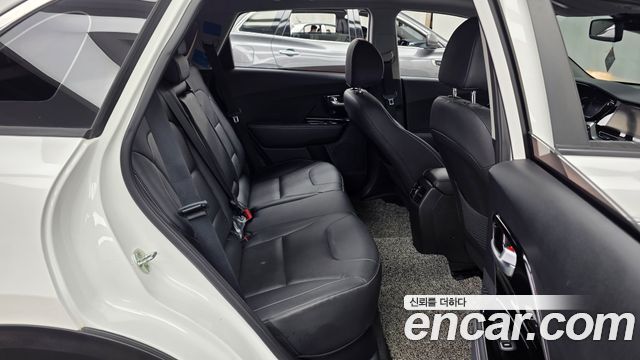 Kia Niro 2022 — photo 18