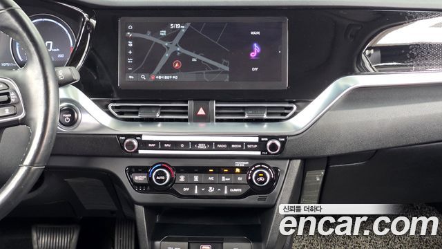 Kia Niro 2022 — photo 20