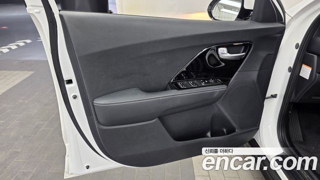 Kia Niro 2022 — photo 14