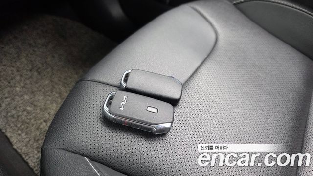 Kia Niro 2022 — photo 29