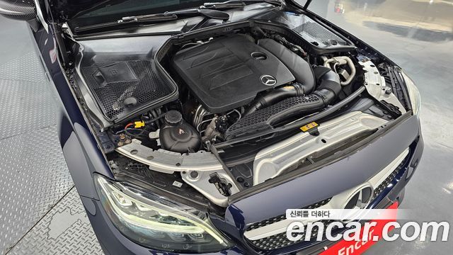 Mercedes-Benz C-Class 2019 — photo 5