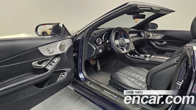 Mercedes-Benz C-Class 2019 — photo 12