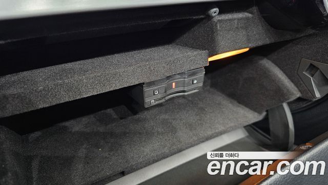 Mercedes-Benz C-Class 2019 — photo 20