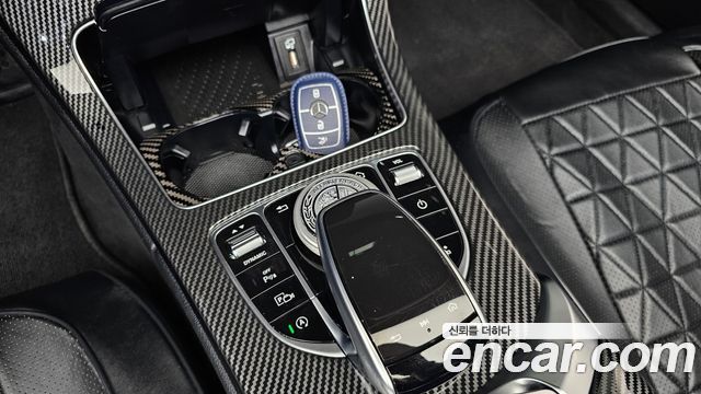 Mercedes-Benz C-Class 2019 — photo 22