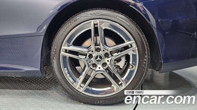 Mercedes-Benz C-Class 2019 — photo 6
