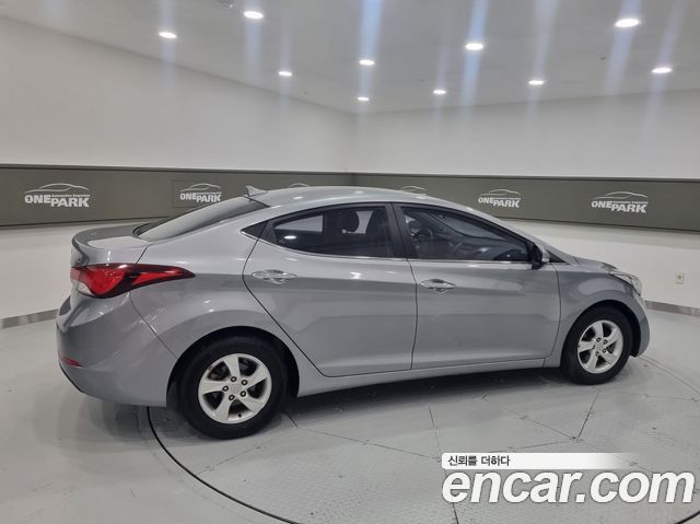 Hyundai AVANTE 2014 — photo 2