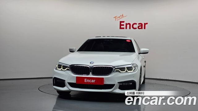BMW 5-Series 2018 — photo 3