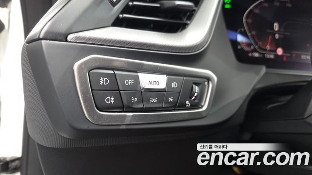 BMW 2-Series 2023 — photo 30