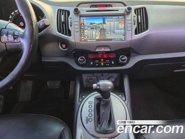 Kia Sportage 2014 — photo 8