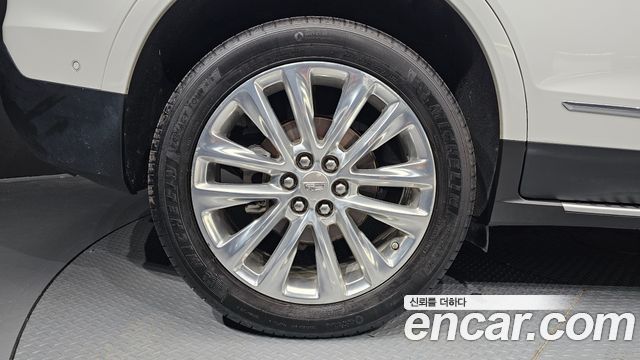 Cadillac XT5 2017 — photo 5