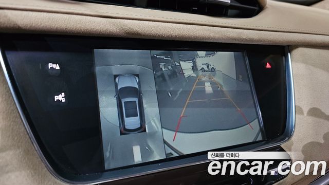 Cadillac XT5 2017 — photo 16
